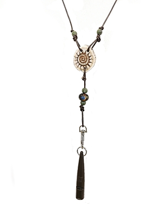 Bracco Originální řemínek na píšťalku z přírodních materiálů, ručně vinutá perla- paroh. slunce, keramický korálek, magické oko.
