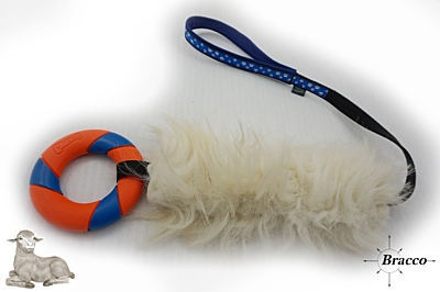 Bracco Predator, tugger for dog- with SHEEP FUR, different types.